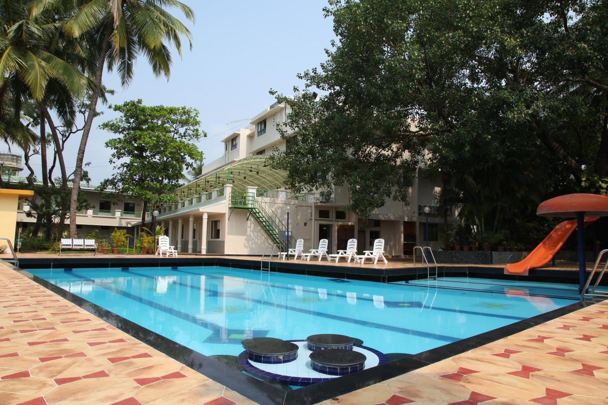 Hotel Ravikiran Alibaug Exterior photo